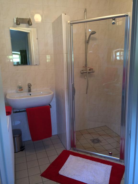 B&B De Laarhoeve Waalre Oda fotoğraf
